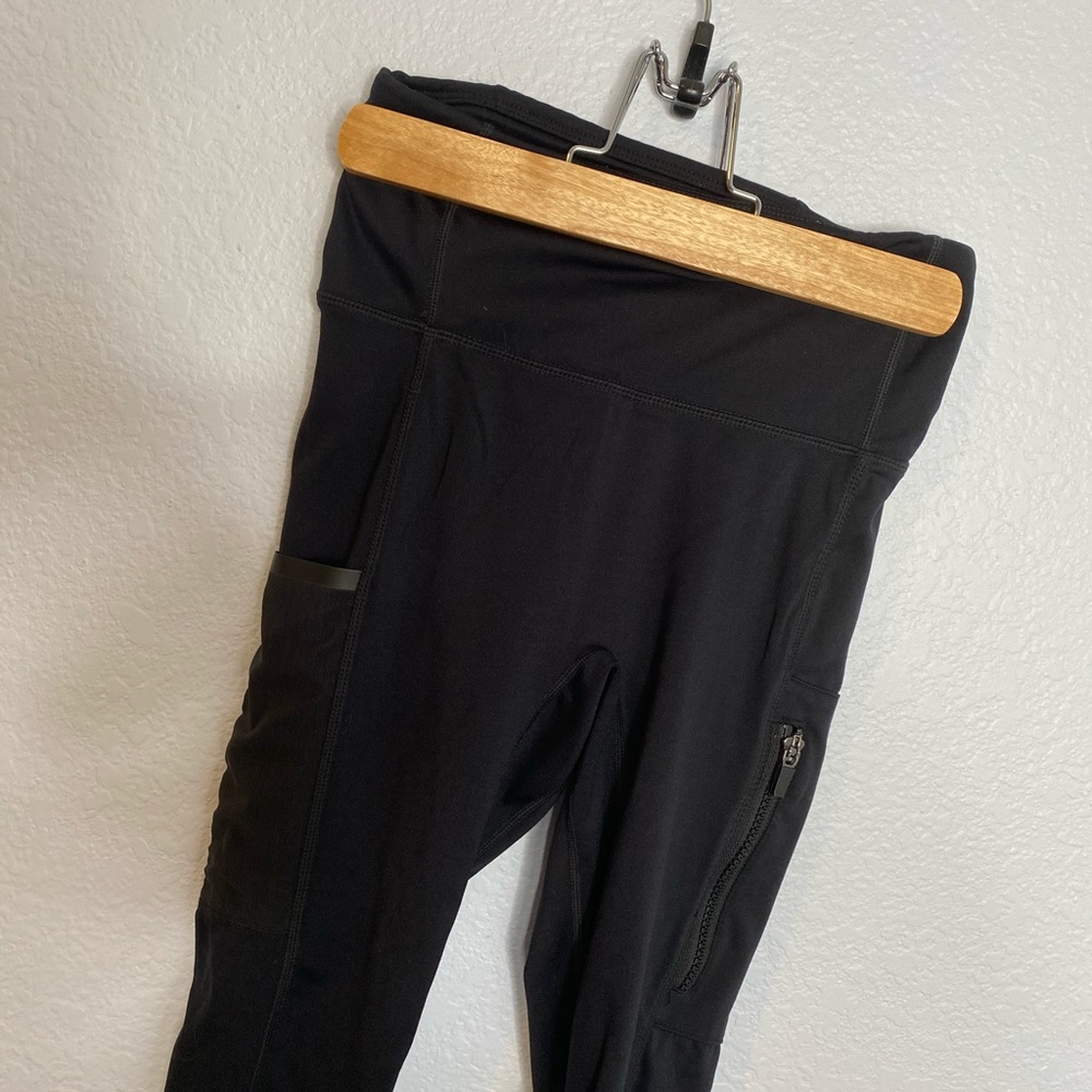 Fabletics motion 365 leggings size xs
